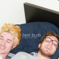 Purchase Mom Jeans. - Best Buds