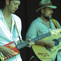 Purchase Joe Flip - Tin Can Tunes (With Tony Cuchetti)